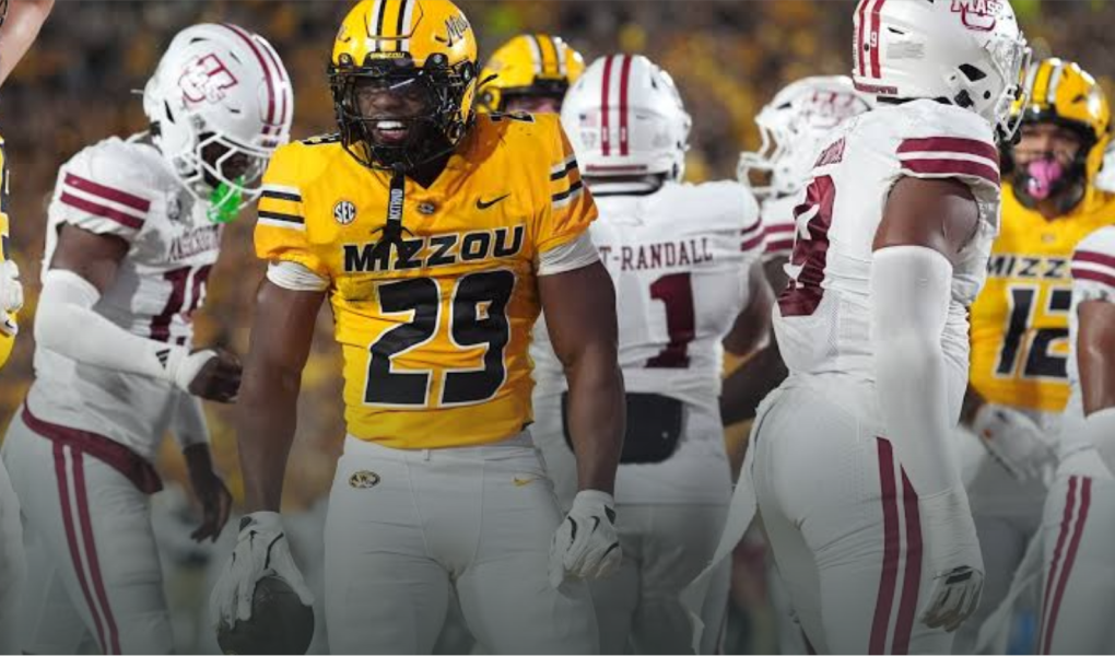 College Football Saturday NCAA Week 7 Preview: Ohio State vs Oregon, Red River Rivalry & Odds