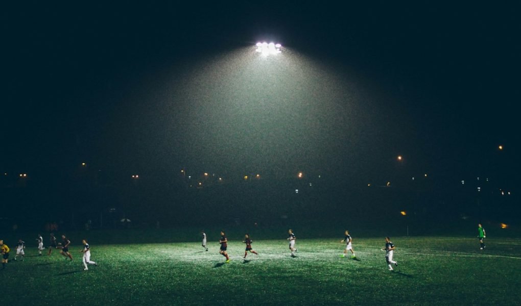 FC 25 Soccer Pitch Under Floodlights