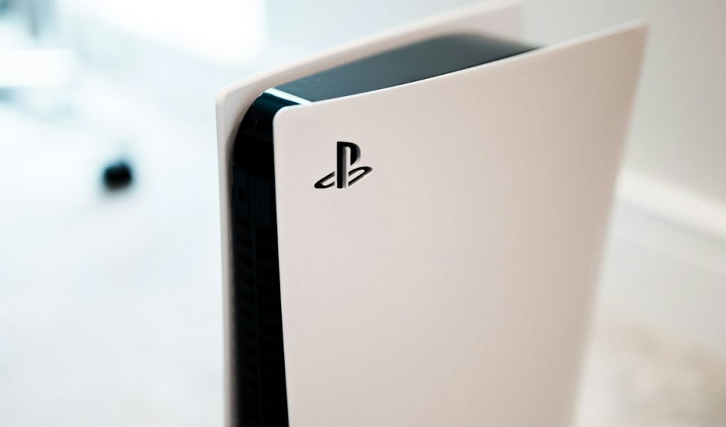 PlayStation 5 Hardware & Controller Studio