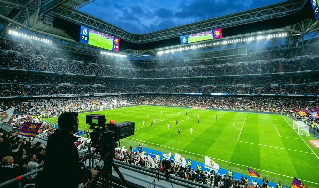 EA Sports FC 25 Update 4 Patch Notes 5-Back Nerfs and FC Pro Open Meta Tactics